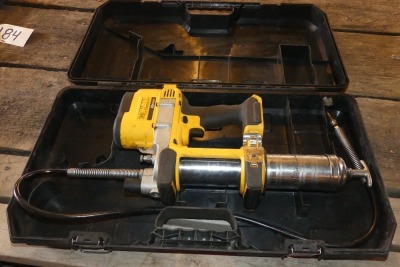 Dewalt 20V Max Grease Gun