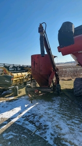 Farmhand Feedmaster Mixer