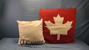 2 Canada Throw Cushions