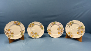 4 Royal Albert Daffodil Pattern 8" Plates