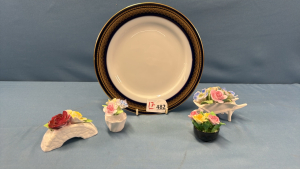 Noritake 8" Plate with 4 Small China Bouquets