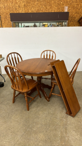 Round Oak Centre Pedestal Table