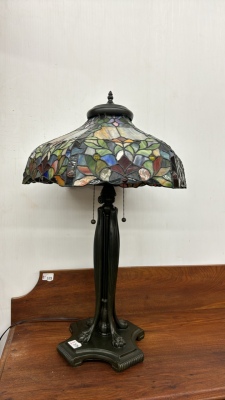 Leaded Glass Table Lamp