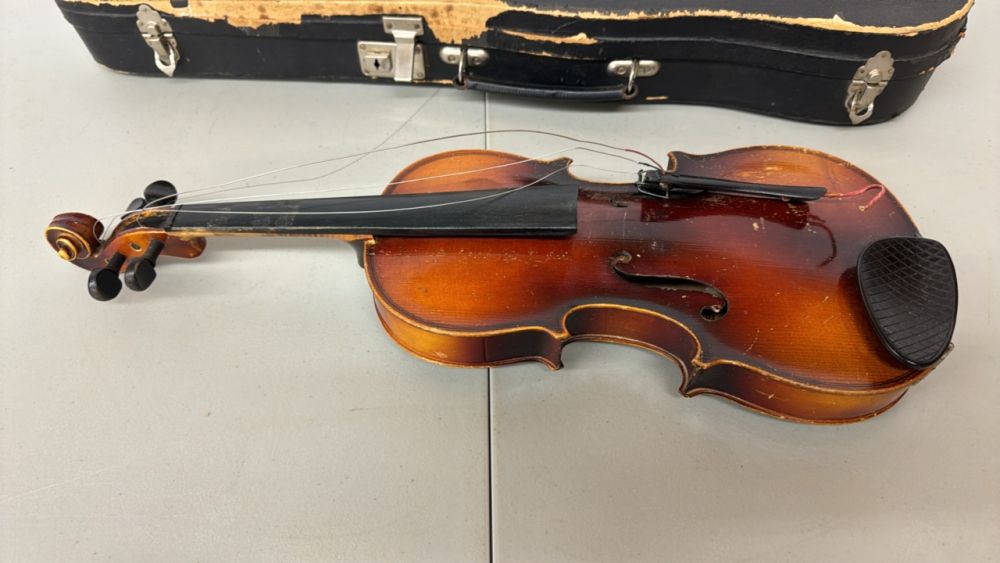 Antonius Stradivarius Cremonensis Faciebat Anno 1713 -Copy at Auction on  {starts_closing_date}