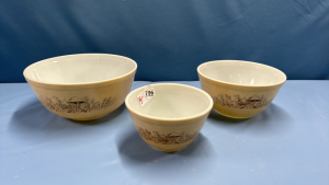 3 Matching Pyrex Mixing Bowls