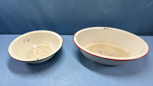 2 Granite Dish Pans