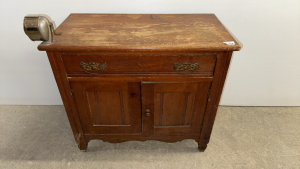 Dovetailed Wooden Wash Stand 